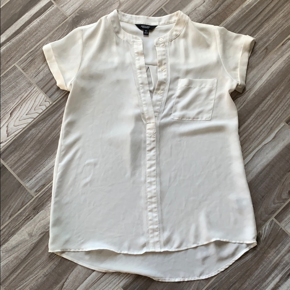 Simply Vera Blouse